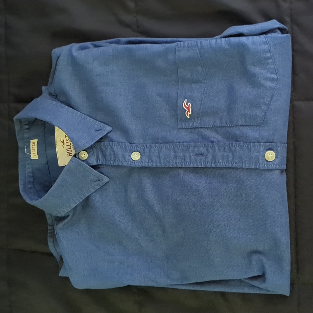 Blue Hollister button up in size small